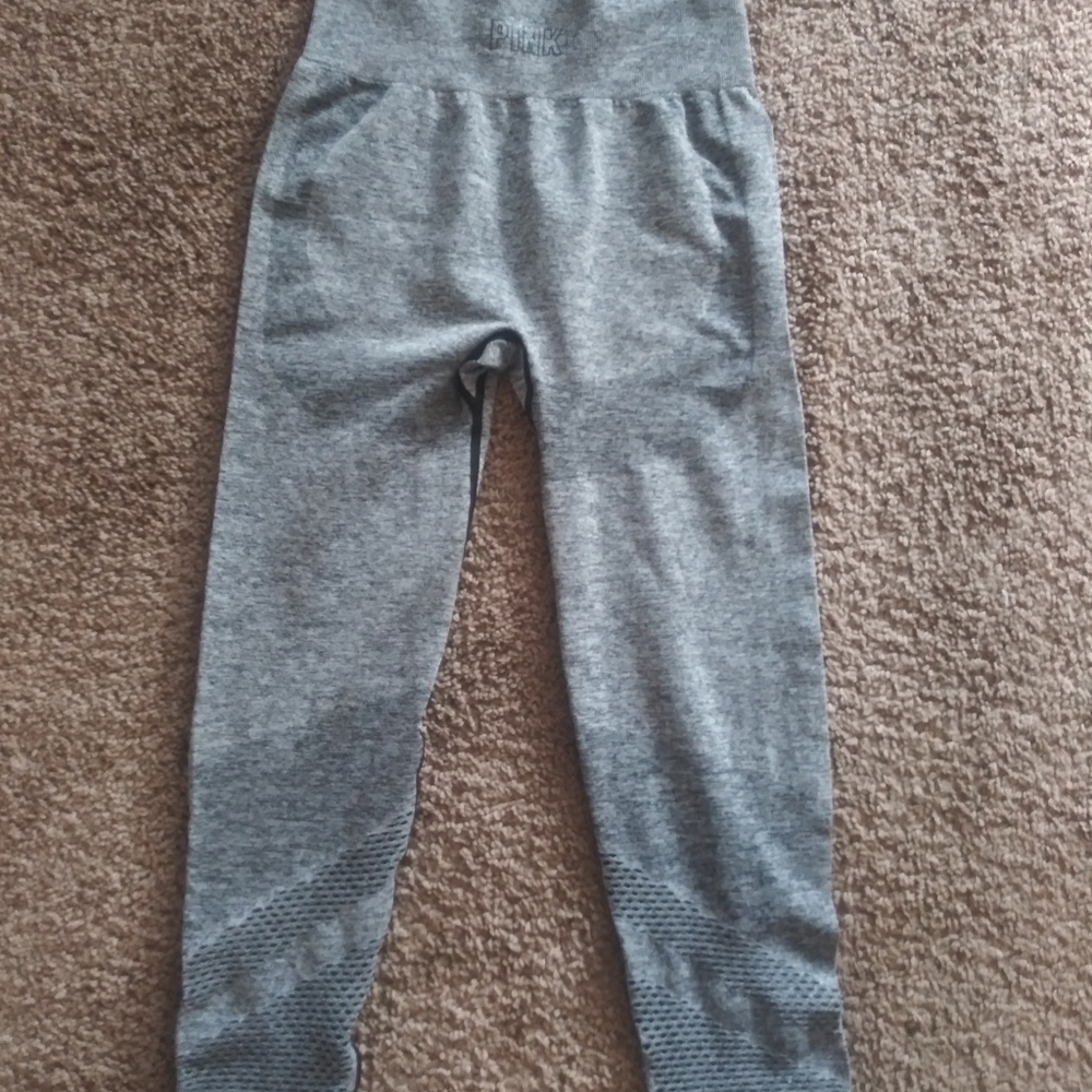 Victoria Pink Leggings